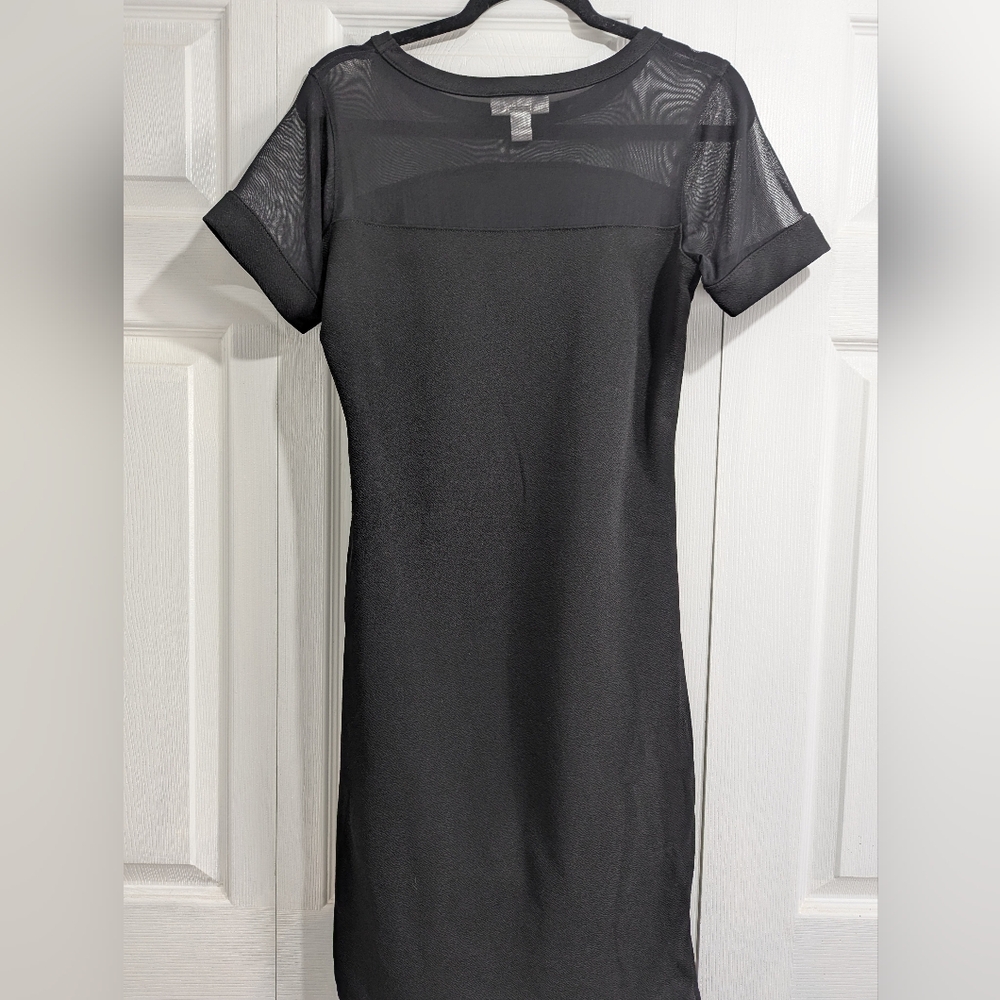 Motherhood Maternity Mesh Short Sleeve Knee Length Dress Size Medium